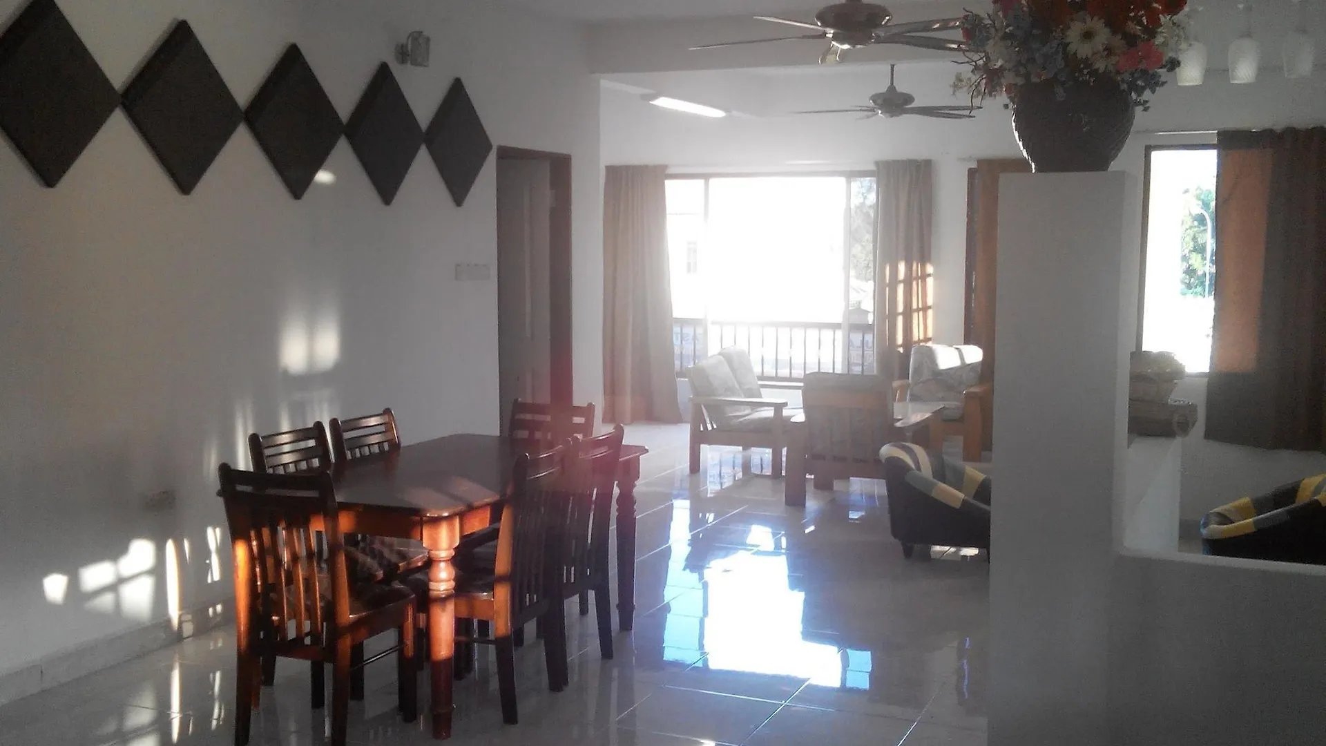 Bed & Breakfast Formula One Bed And Breakfast F1 Sepang Klia Klia2 Kuala Lumpur International Airport Transit Nilai