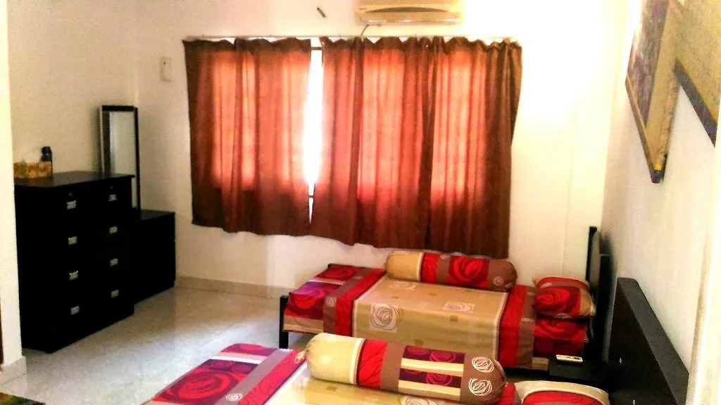 Formula One Bed And Breakfast F1 Sepang Klia Klia2 Kuala Lumpur International Airport Transit Nilai 0*,  Malaysia